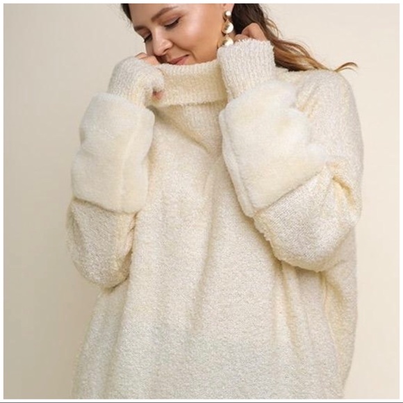 Umgee Sweaters - Umgee Long Sleeve Turtleneck Knit Pullover Sweater with Faux Fur Sleeve Detail